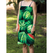 Load image into Gallery viewer, Leus Beach Towel