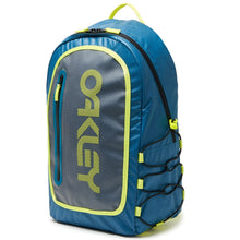 Load image into Gallery viewer, Oakley Men's 90's Backpack

