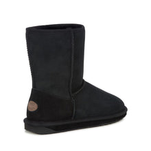 Load image into Gallery viewer, EMU Australia Women's Stinger Lo Sheepskin Boots Chocolate 8
