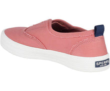 Load image into Gallery viewer, Sperry Women's Crest Knot Fray Shoes
