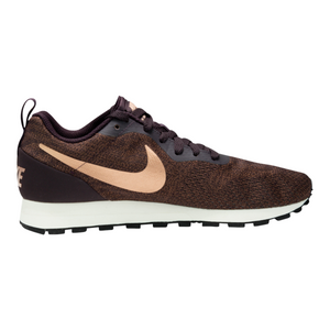 Nike md runner 2 eng mesh sneaker gold hotsell