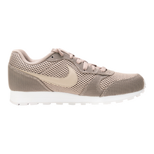 Load image into Gallery viewer, Nike Women's MD Runner 2 SE Running Shoes
