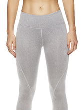 Load image into Gallery viewer, Reebok Women's Quick Capri Seamed Leggings
